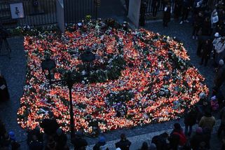 Česko halí státní smutek - Novinky